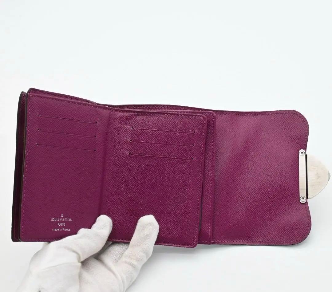 ルイヴィトン✨　エピ　ポルトフォイユ　ジョイ　三つ折り財布　ブラック　カシス