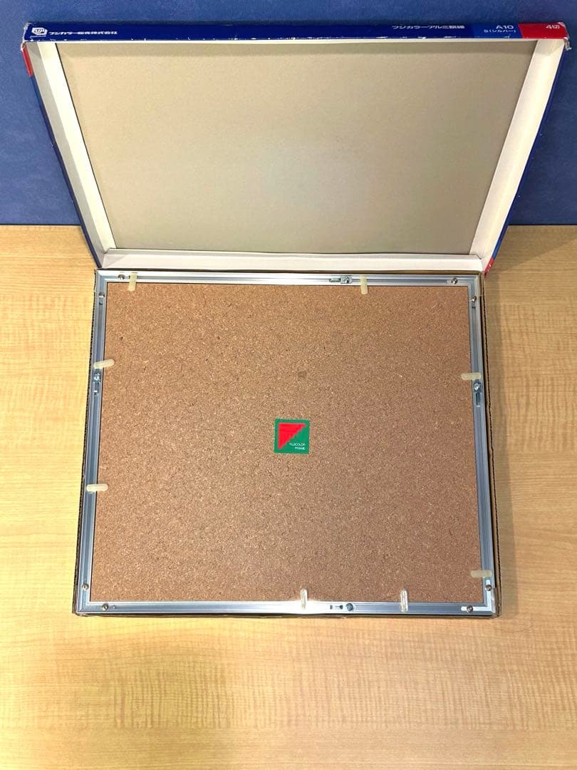 FUJICOLOR額縁 A10 4切 アルミ シルバー Vカット高級☆新品箱入