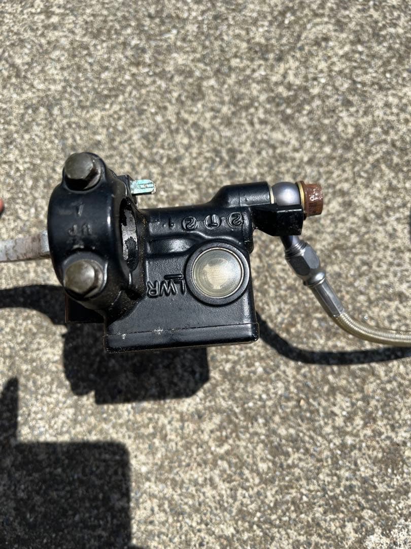 ftr223 フロントブレーキ一式　ステンメッシュホース付き