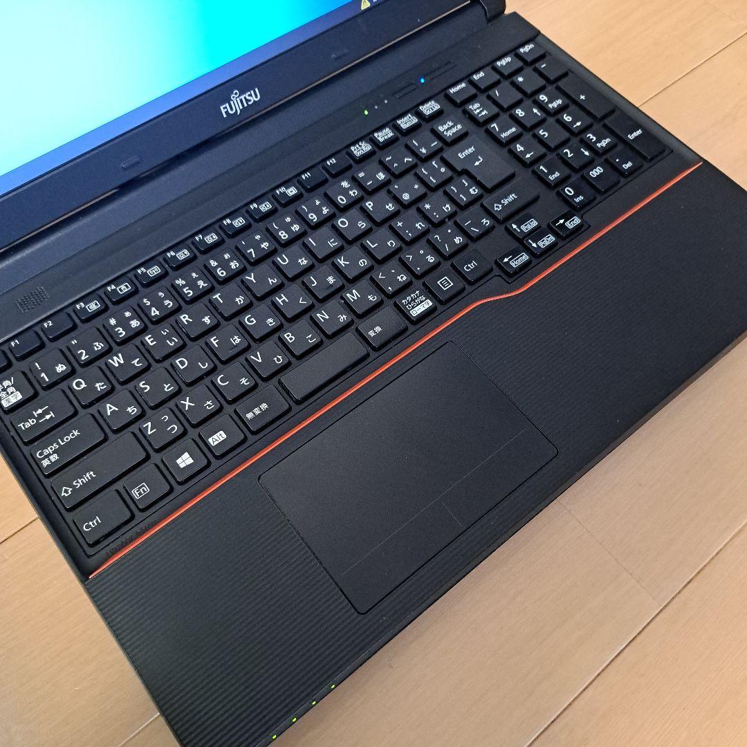 LIFEBOOK A574/KX ノートパソコンcorei3 Windows10