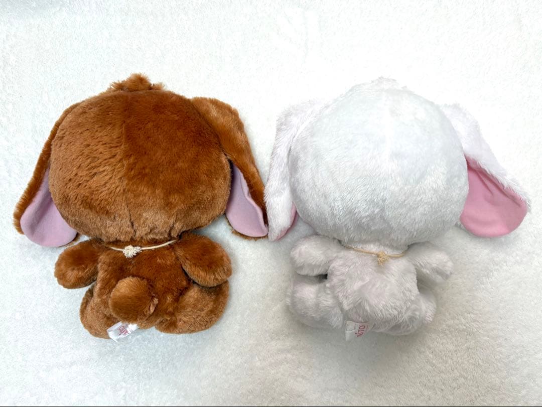 サンリオ　シュガーバニーズ　しろうさ　くろうさ　ぬいぐるみ　TAITO プライズ