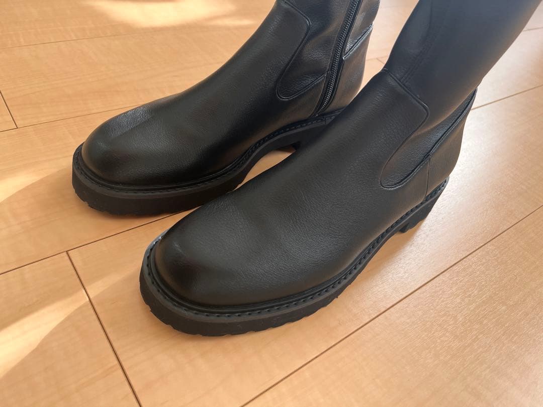 ★ LE TALON ルタロン 3.5cmトラックソールフィットショートブーツ★