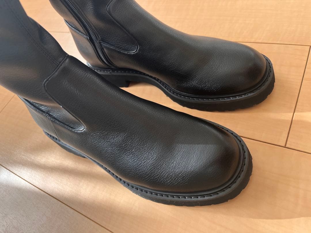 ★ LE TALON ルタロン 3.5cmトラックソールフィットショートブーツ★