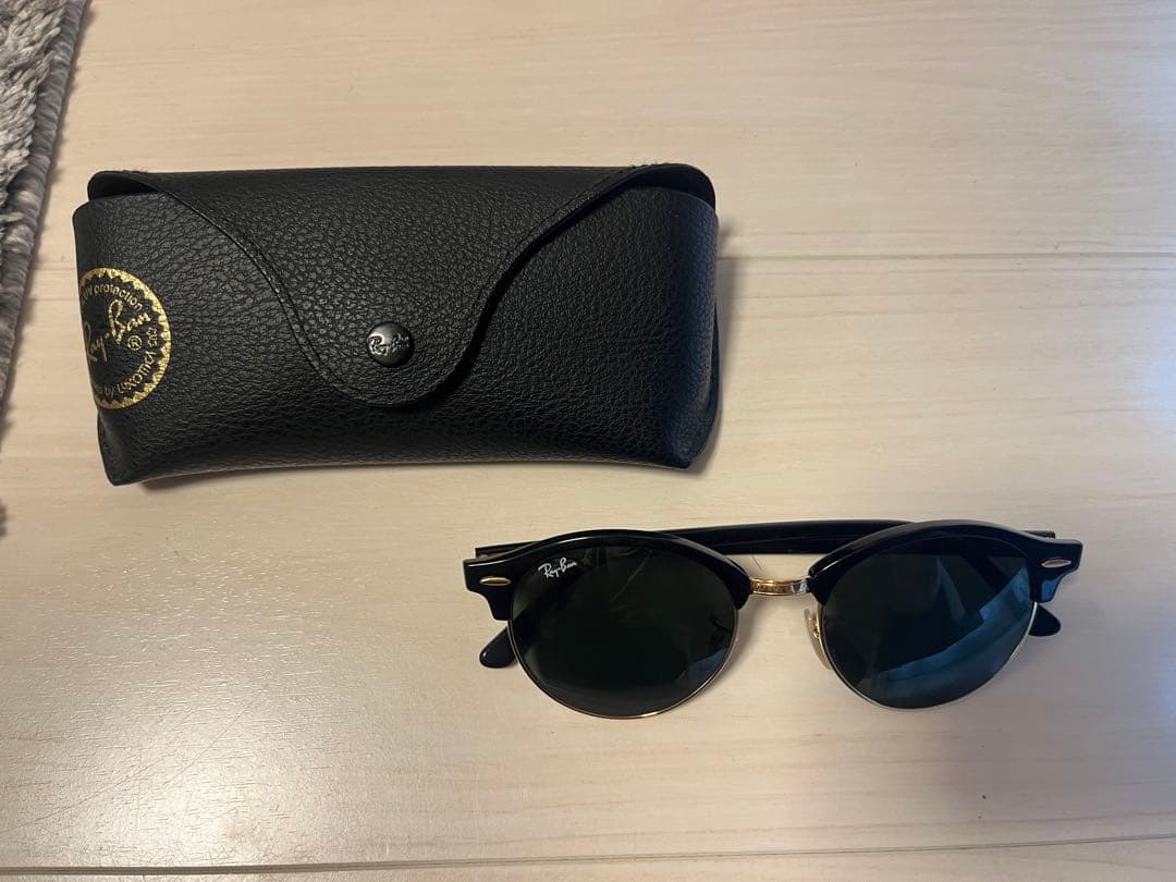 Ray-Ban RB 4246 サングラス ブラック