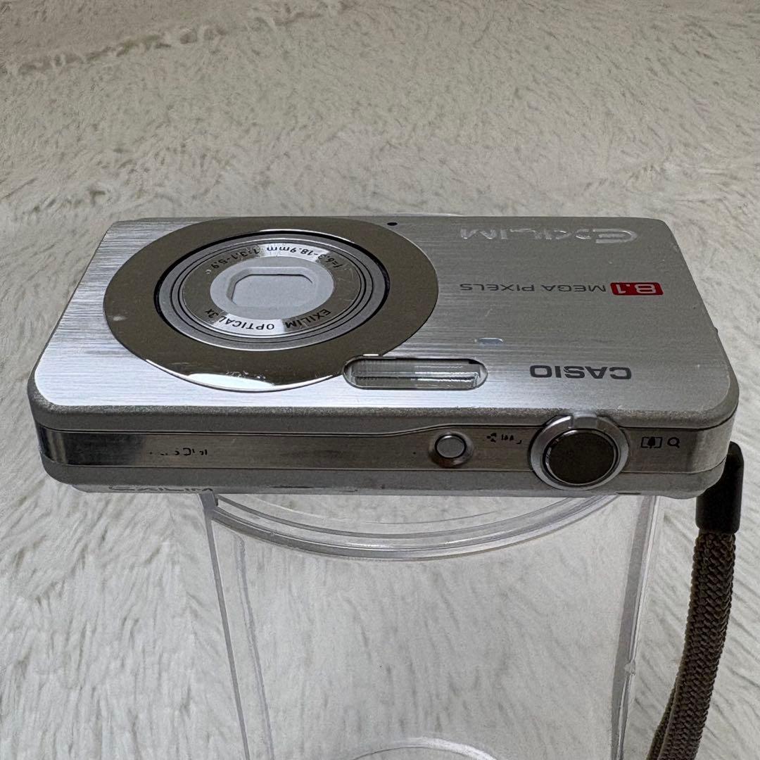 CASIO カメラ　EX-Z20 バッテリー　充電器　シルバー　コンデジ　動作品