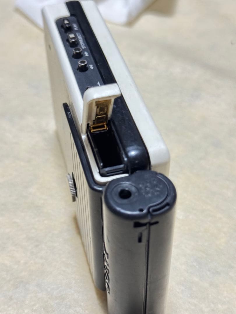 SONY WM-505 ウォークマン ワイヤレス カセットプレーヤー[ジャンク]