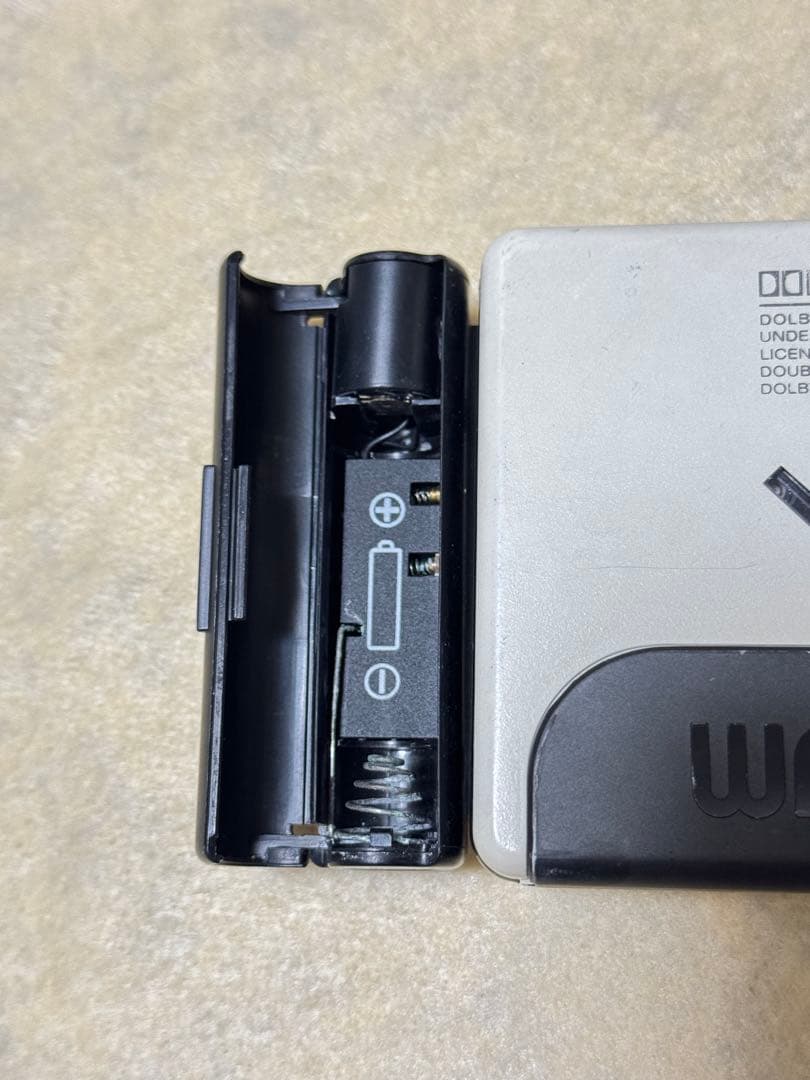 SONY WM-505 ウォークマン ワイヤレス カセットプレーヤー[ジャンク]