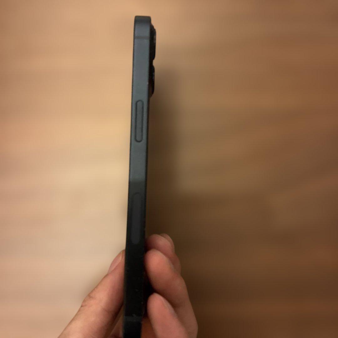スマートフォン本体 iPhone 13