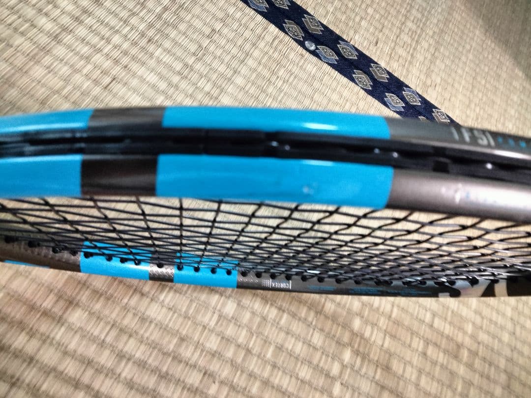 グリップ3 バボラ　ピュアドライブ　VS　PUREDRIVE  BabolaT