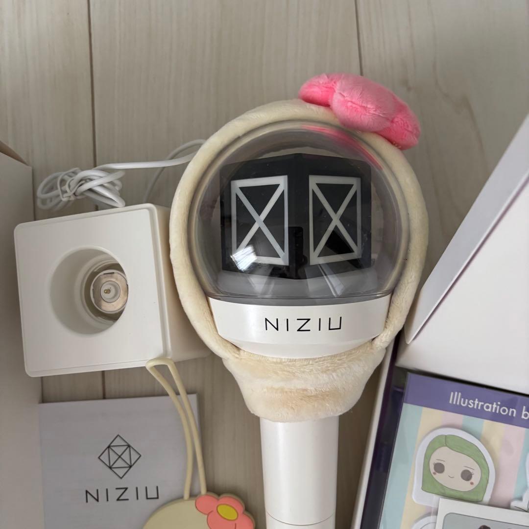 NiziU ペンライト　アヤカ　サイン