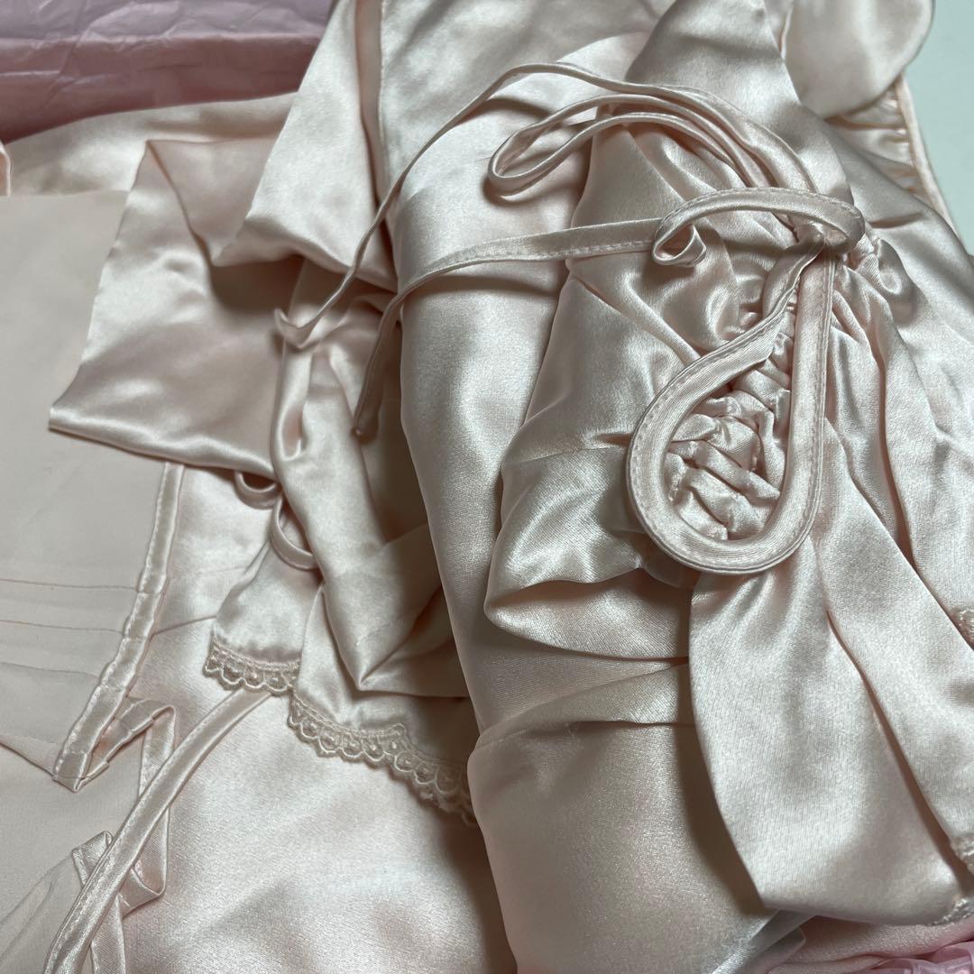 LINGE DE FÉE ピンクサテン フリルパジャマ