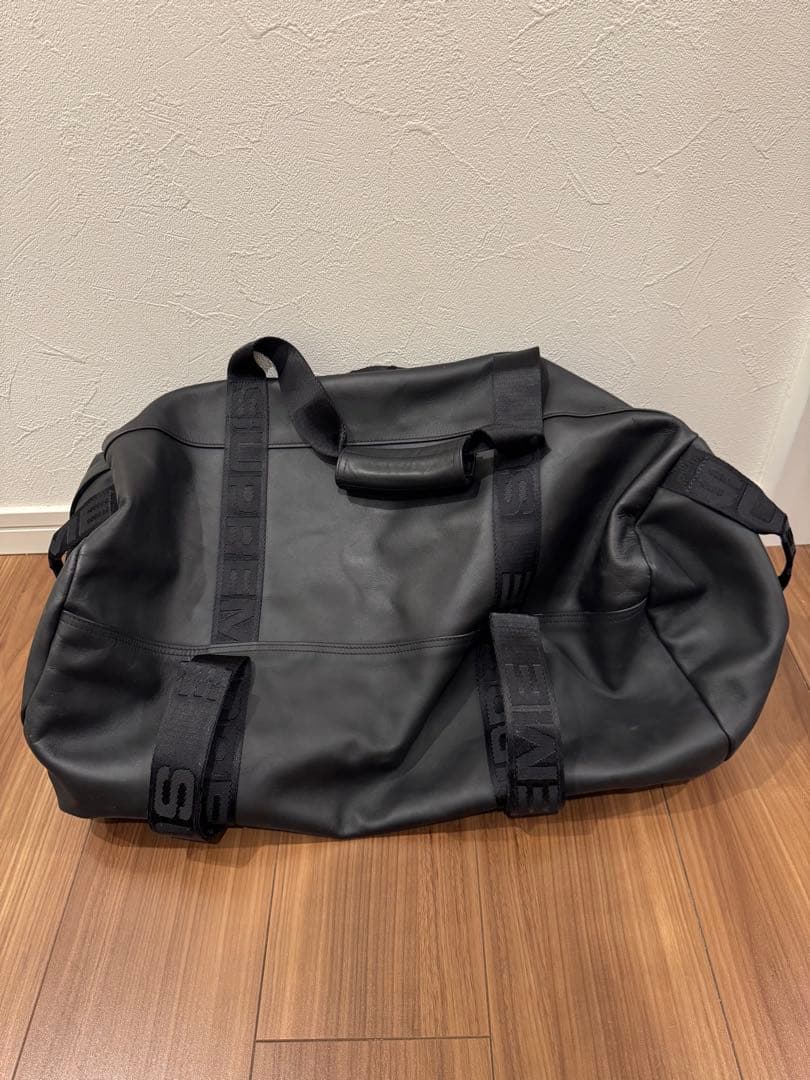 Supreme レザーダッフルバッグ