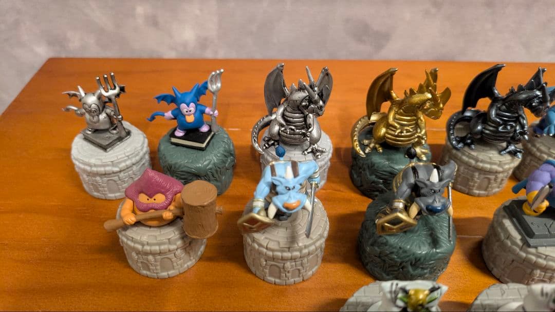 注意:ハラレロ【希少品】ドラゴンクエスト　ボトルキャップ　35体まとめ売り