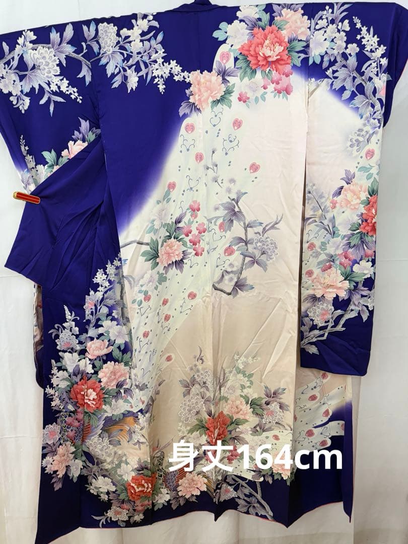 252)着物　振袖　4点　全て着用可能品　正絹