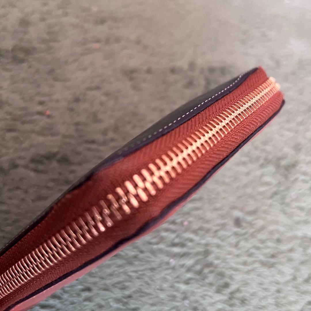 ロエベLOEWE陰陽二つ折り財布コンパクトジップウォレット