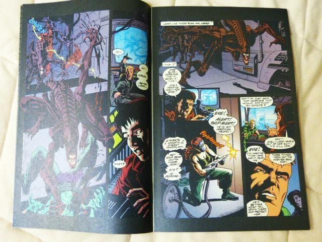 『Alien vs Predator』Dark Horse Comics