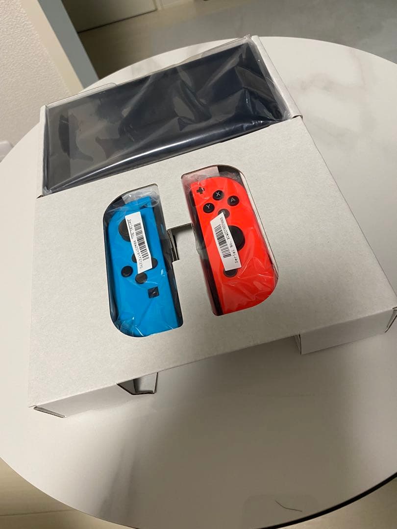 【メイメイ】Nintendo Switch 本体　付属品完備