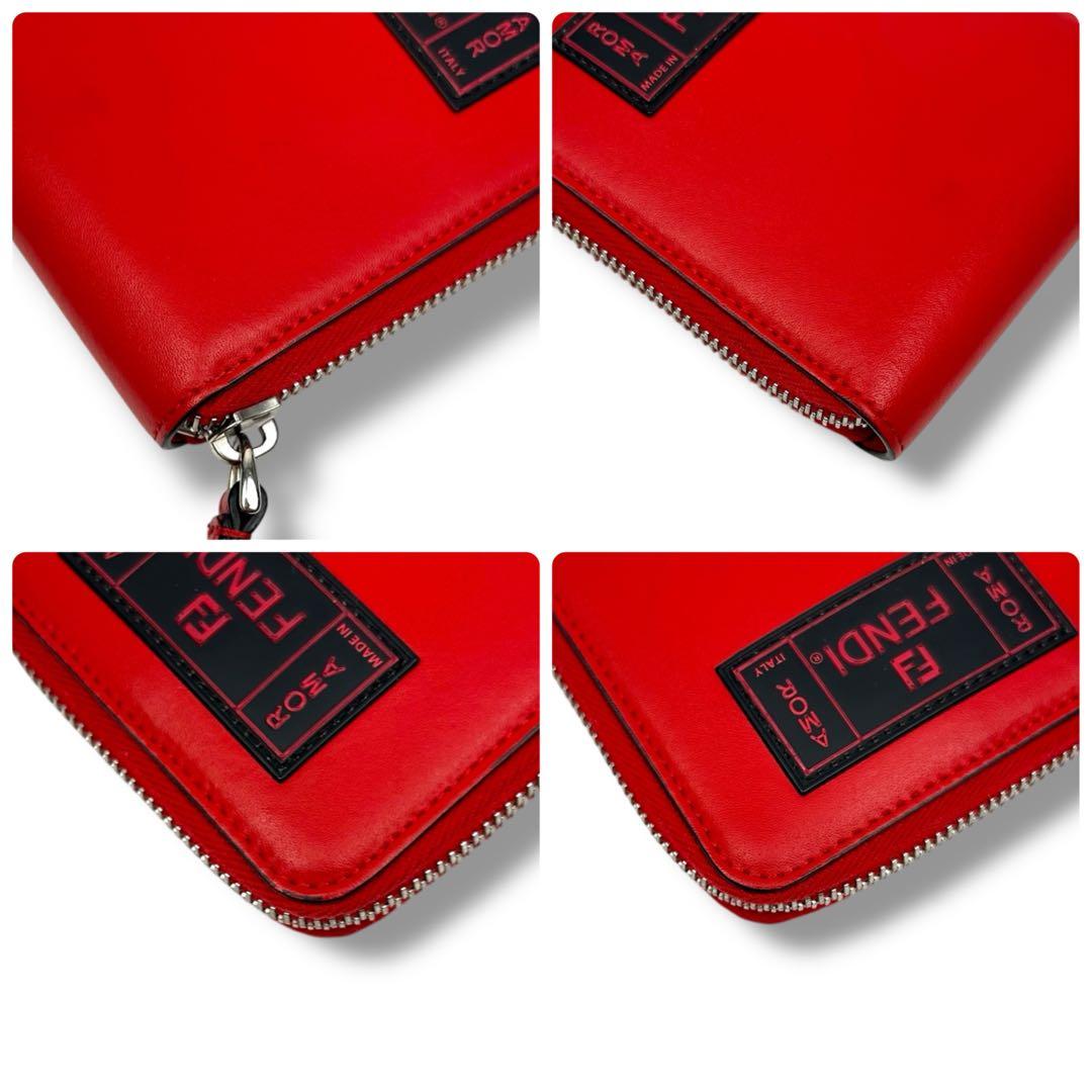FENDI ROMAラウンドジップ 二つ折り財布 ラウンドファスナー.