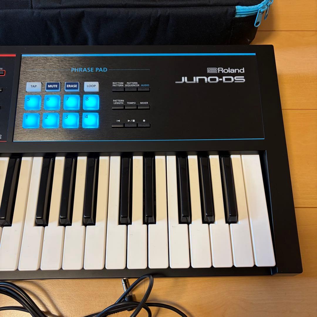 Roland JUNO-DS61 フルセット【美品/付属品多数/送料込】
