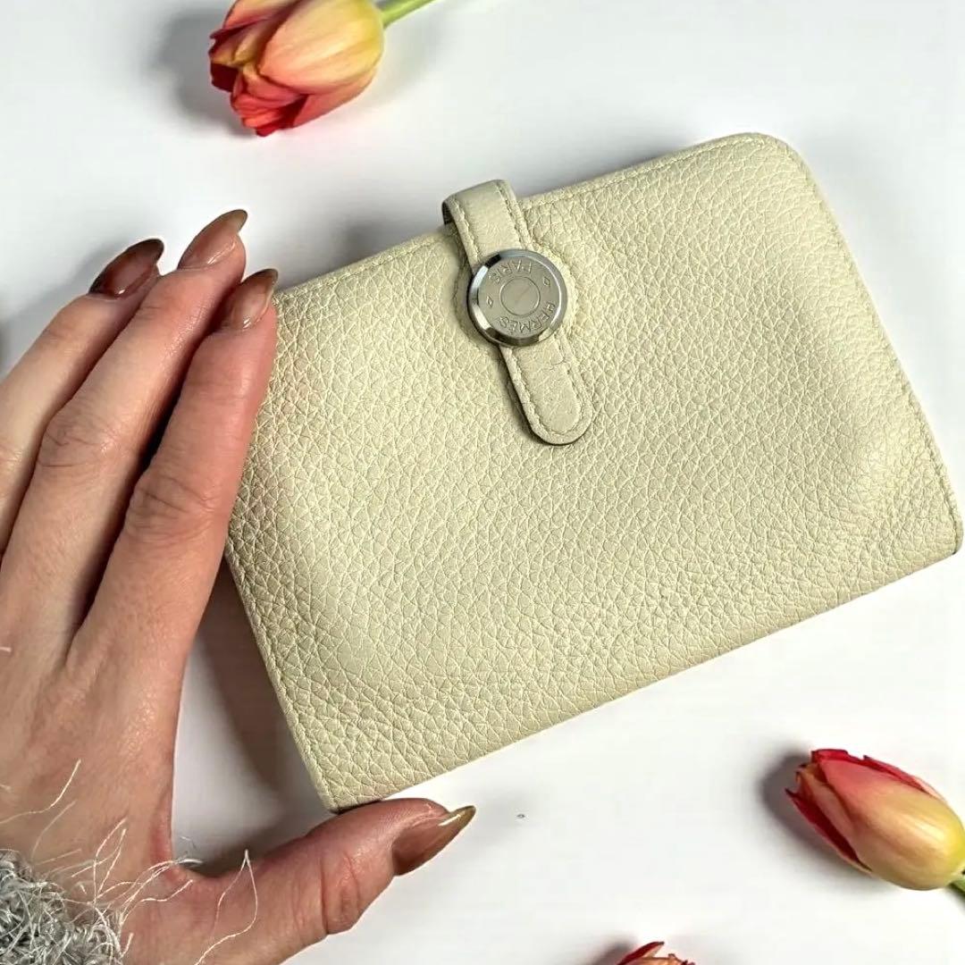 HERMES ドゴン コンパクト アイボリー系 二つ折り財布 U刻印
