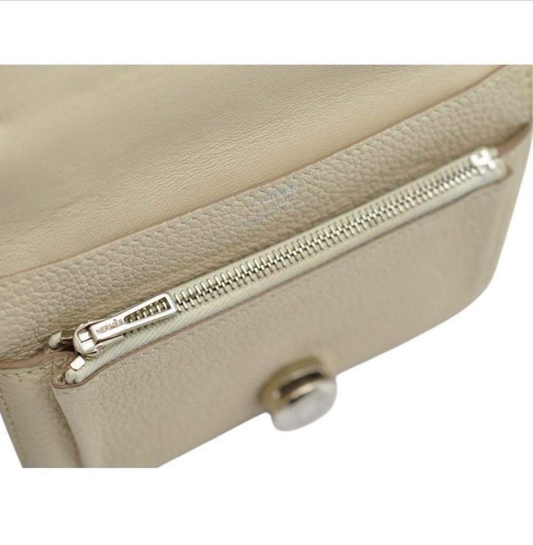 HERMES ドゴン コンパクト アイボリー系 二つ折り財布 U刻印