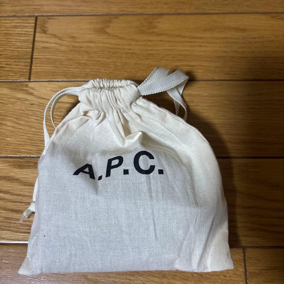 A.P.C. グレー 三つ折り財布 保存袋付き