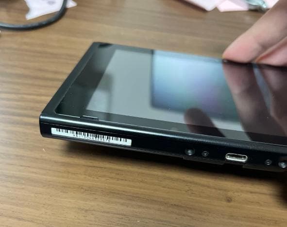 スイッチ　中古　上に傷あり
