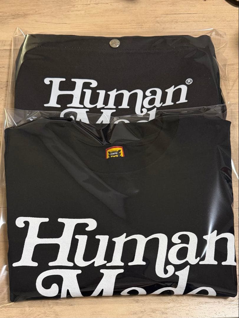 HUMAN MADE Tシャツ サコッシュ