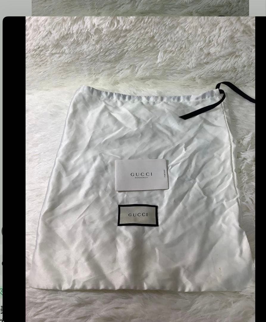 GUCCI ウエストポーチ　ボディバッグ　GGマーモント　レッド