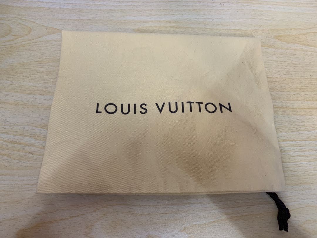 LOUIS VUITTON フロントローラインメンズスニーカー