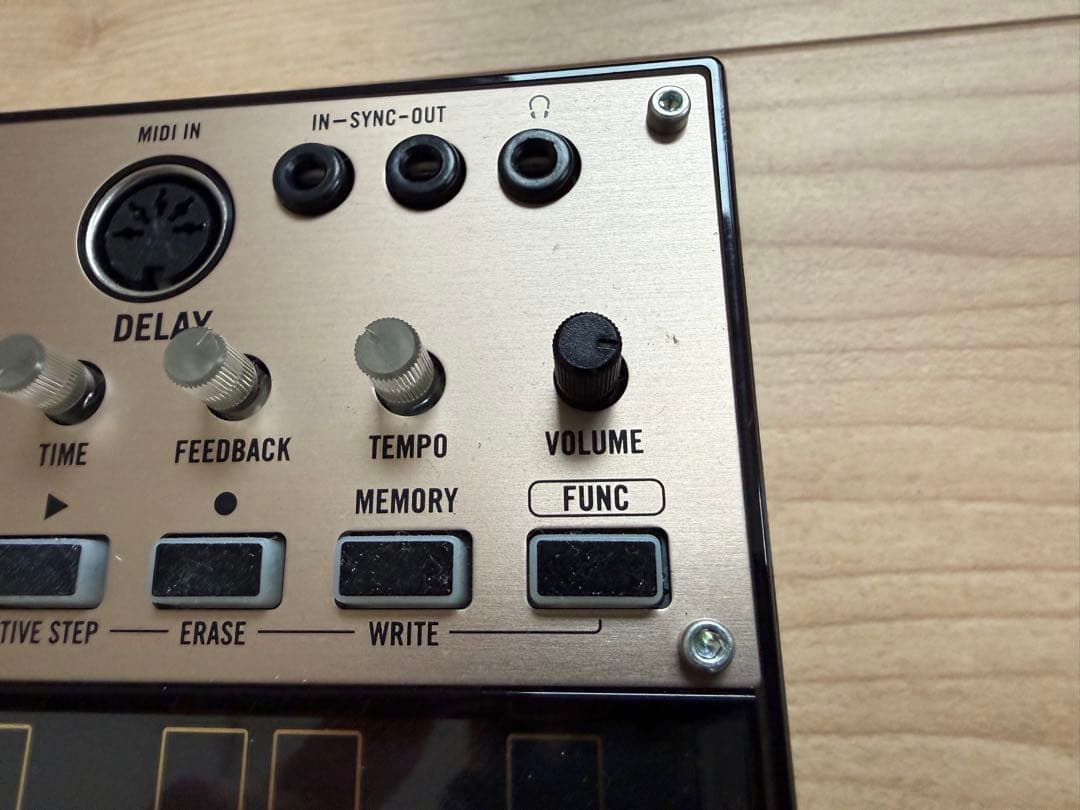 KORG volca keys アナログシンセサイザー※ジャンク