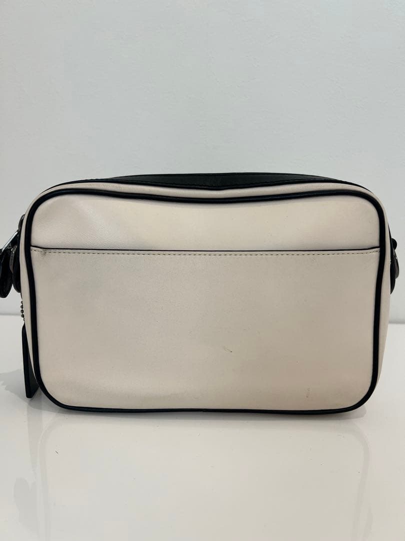【美品】COACH コーチ エナメル ショルダーバッグ ブラック 冠婚葬祭 鞄