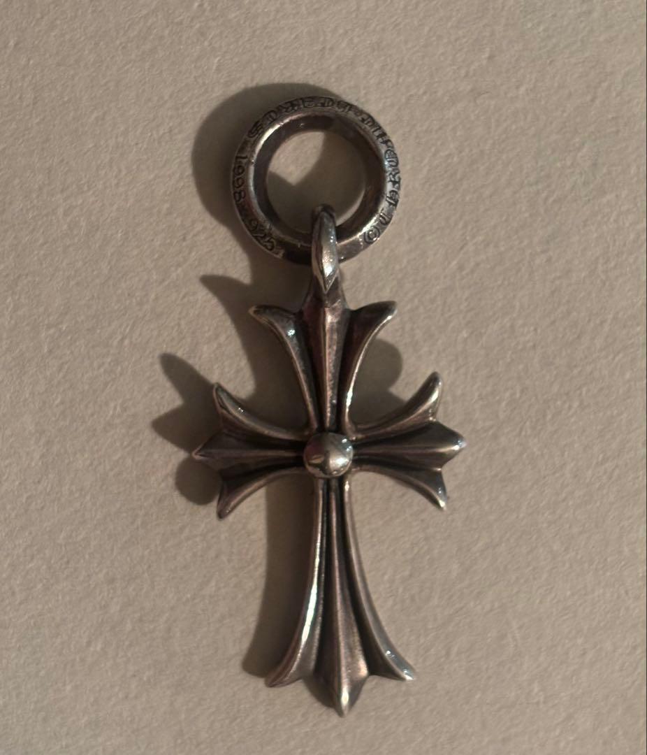 CHROME HEARTS タイニーCHクロス