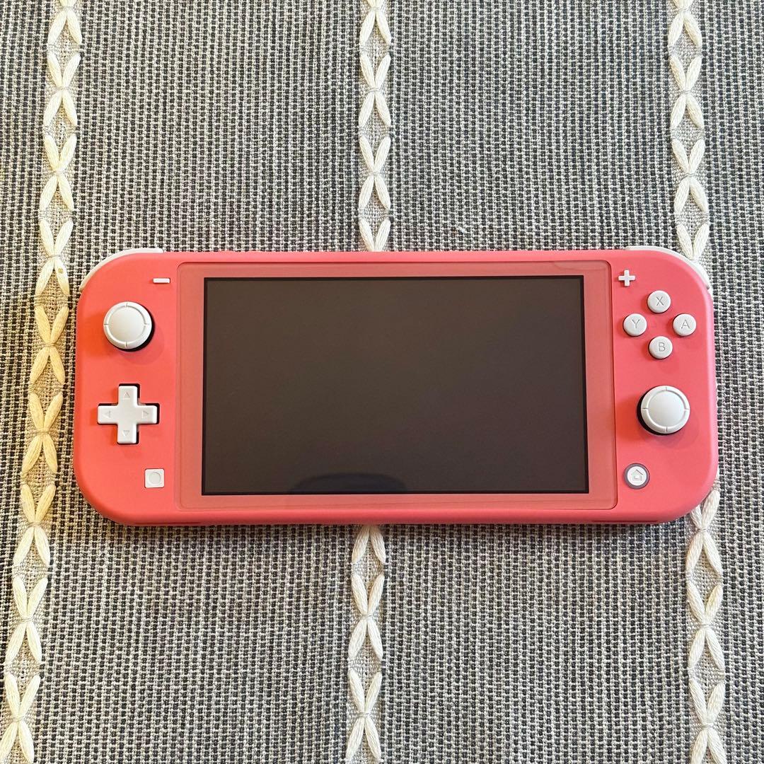 【Nintendo Switch Lite】コーラル スヌーピーケース付き