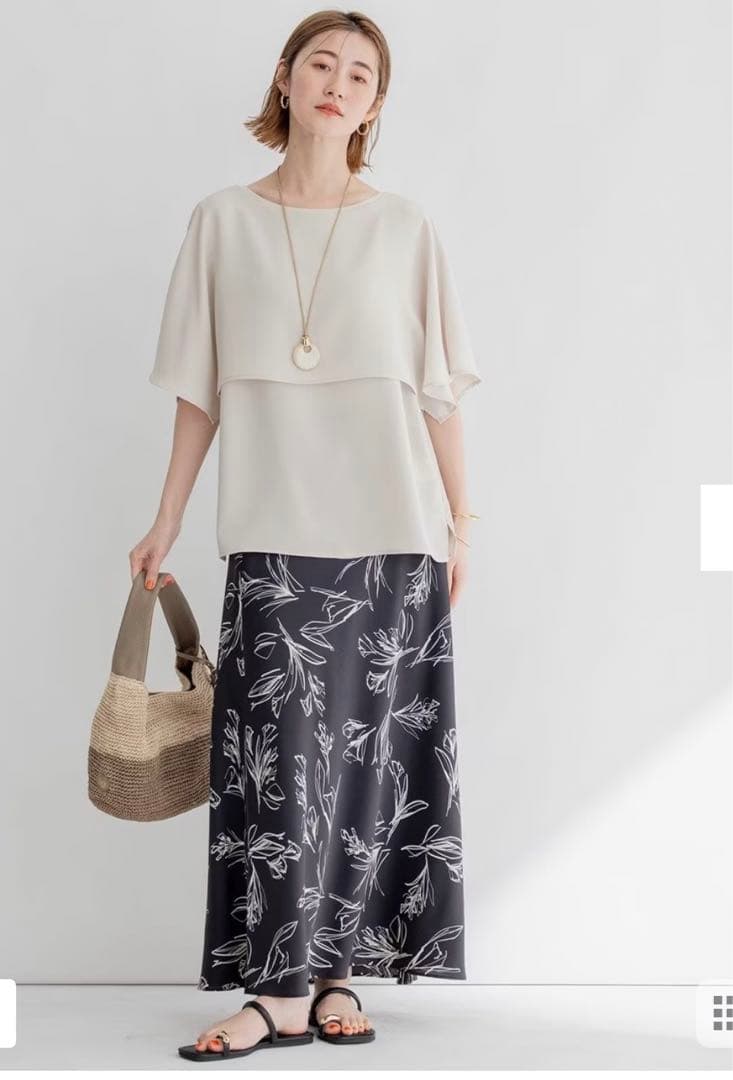 《新品》23区　ラインフラワープリントラインスカート