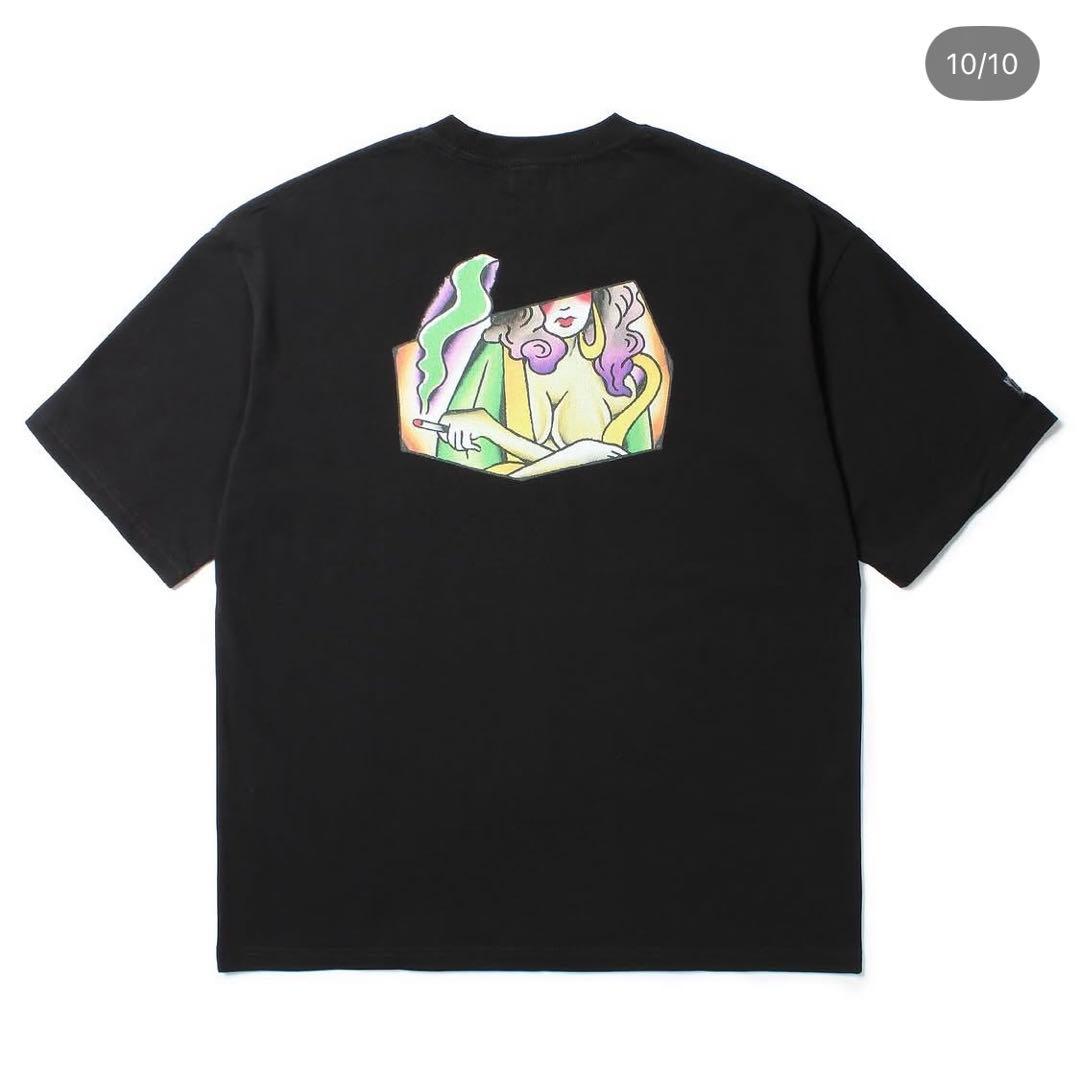 トップス UE THE PARLOUR BUDSPOOL \"SMOKE GIRL\" TEE