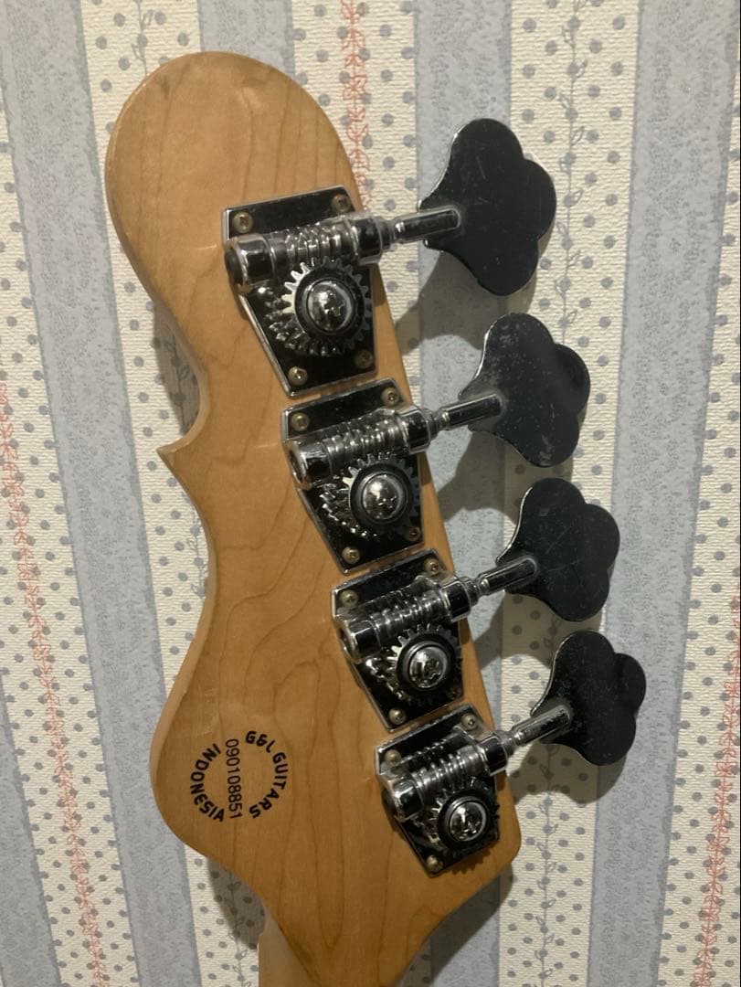 G&L Tribute L-2000 ジャンク