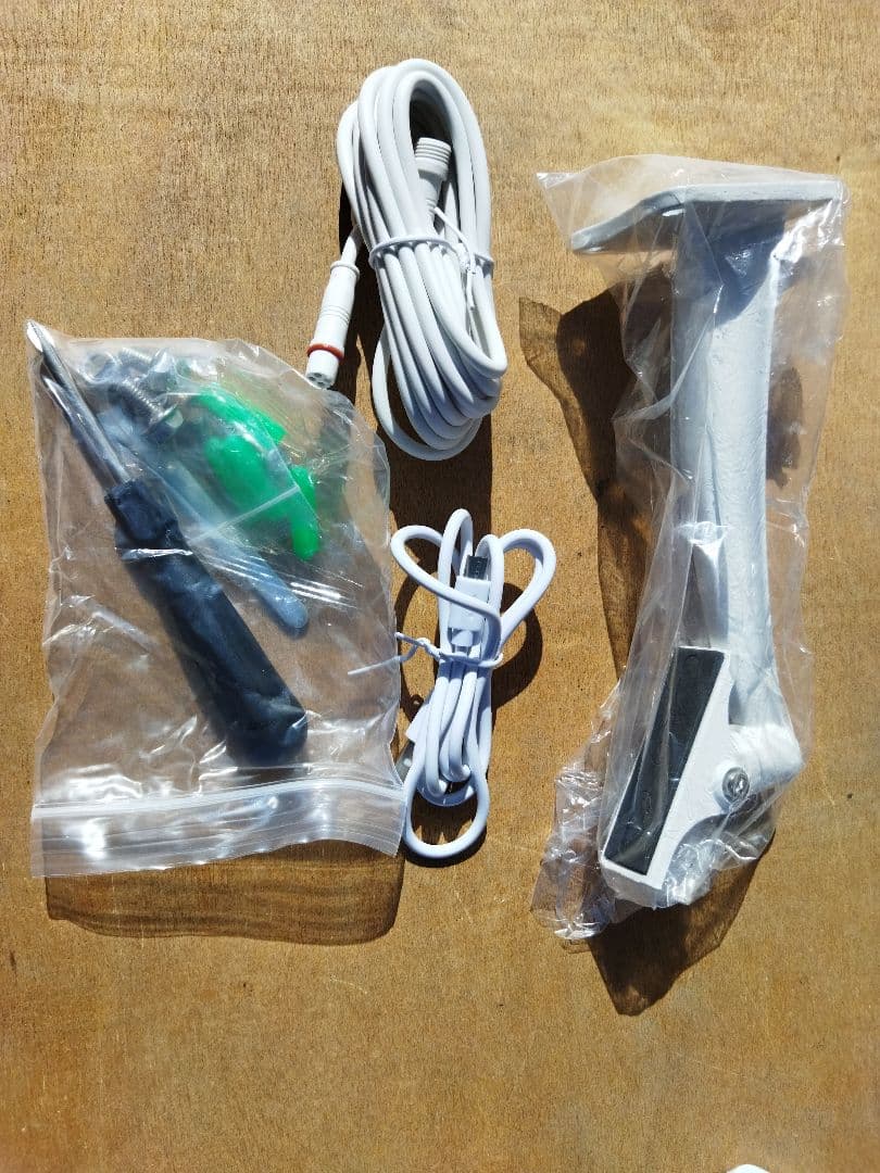 WEILAILIFE 防犯カメラセット　未使用　ソーラー防犯カメラ
