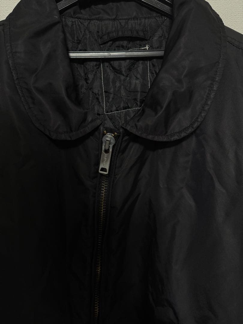 Carhartt ブラック MA-1 フライトジャケット