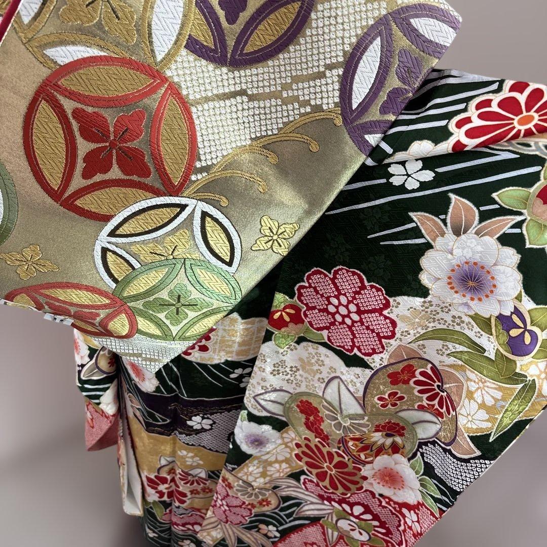 新品　正絹豪華振袖フルセット　王道古典柄　緑　駒刺繍　金彩　成人式に