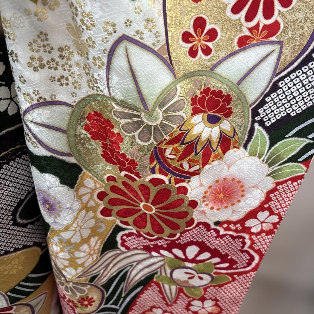 新品　正絹豪華振袖フルセット　王道古典柄　緑　駒刺繍　金彩　成人式に
