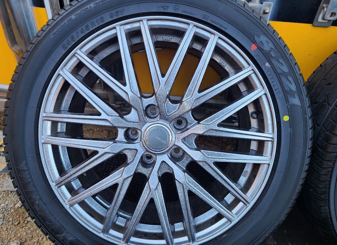 アルミホイール＆タイヤ 4本セット 215/45R18 ヨコハマ