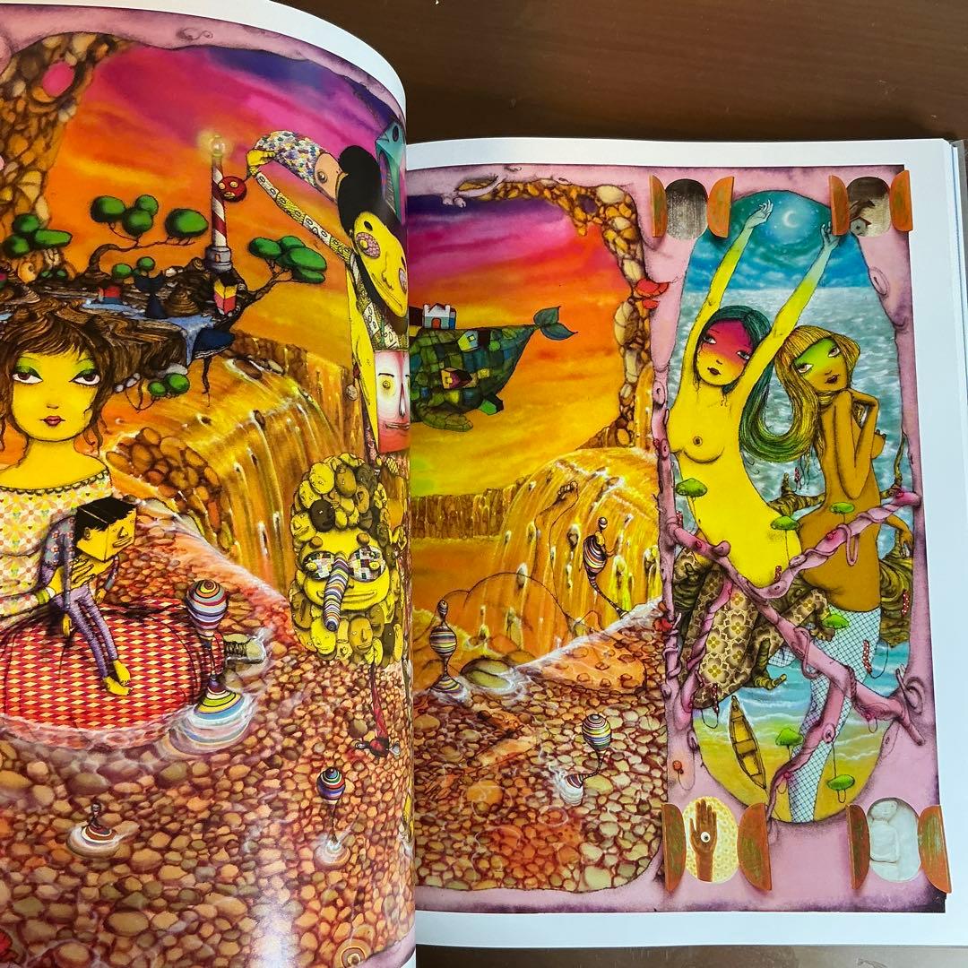 (絶版) OSGEMEOS ENDLESS STORY ハードカバー