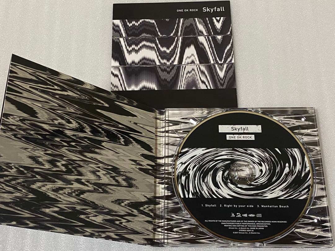 ONE OK ROCK ワンオク Skyfall 正規品 会場限定 CD
