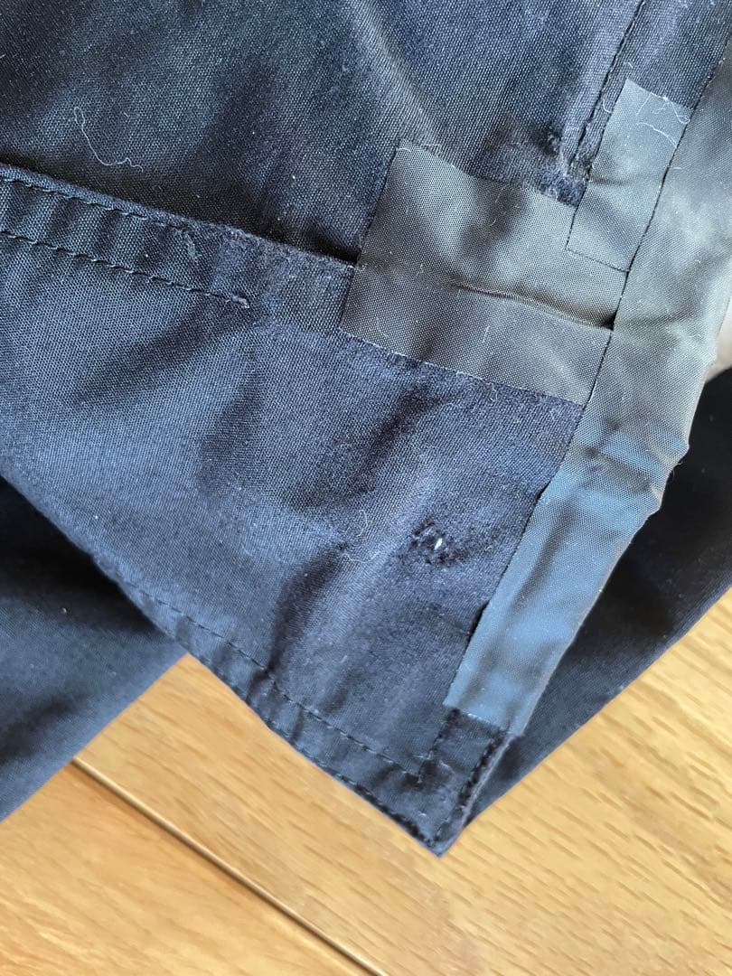 早い者勝ち！DESCENTE スキーウェアセット 140 黒/赤 手袋付き
