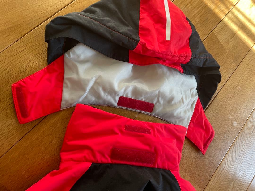 早い者勝ち！DESCENTE スキーウェアセット 140 黒/赤 手袋付き
