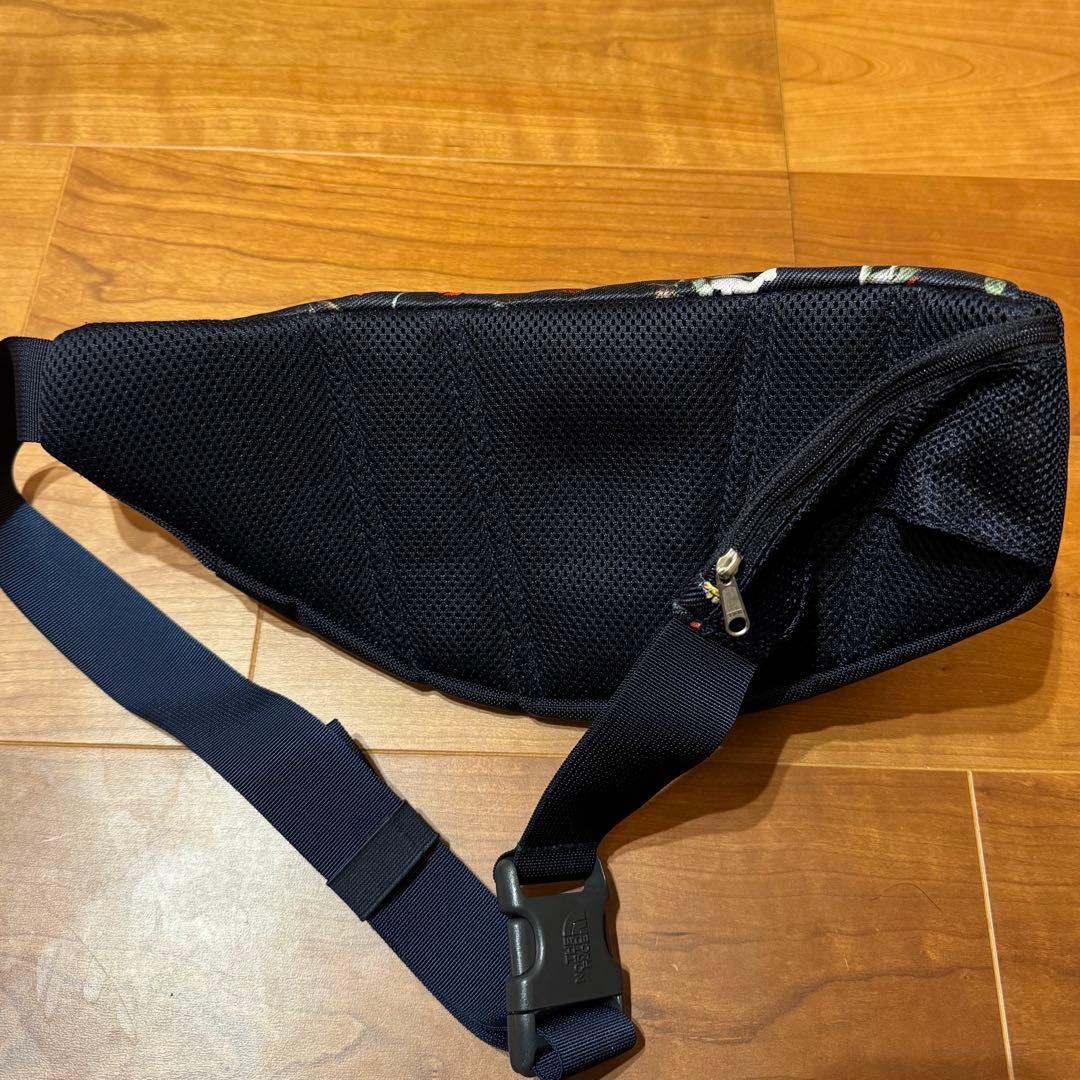 【美品】ザノースフェイス　ウエストバッグ NM72100 ボタニカル　廃盤
