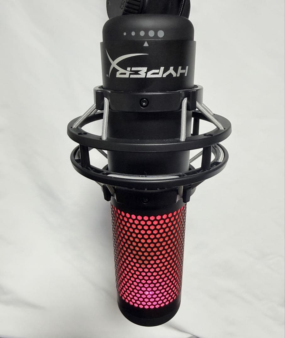 HyperX QuadCast S スタンドアロンマイク
