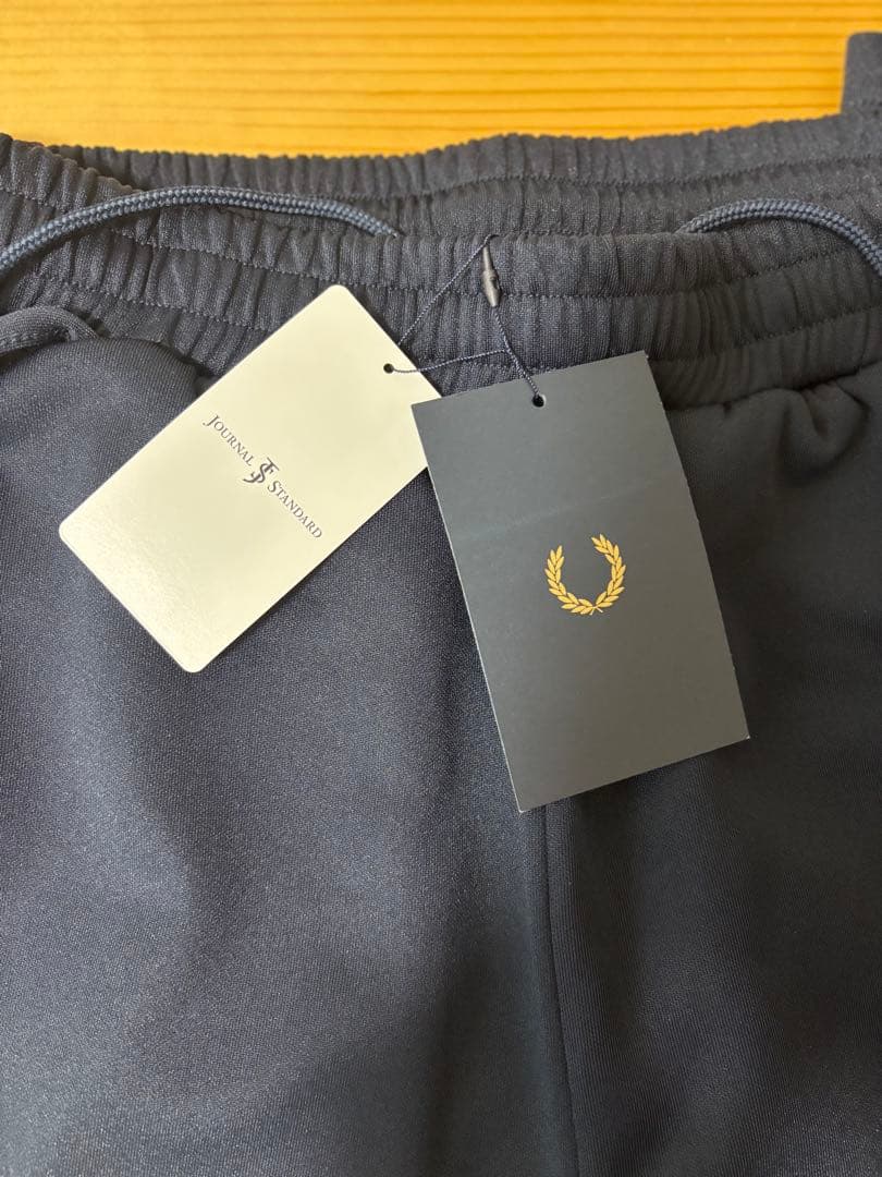 フレッドペリー　JOURNAL STANDARD トラックパンツ　M ネイビー