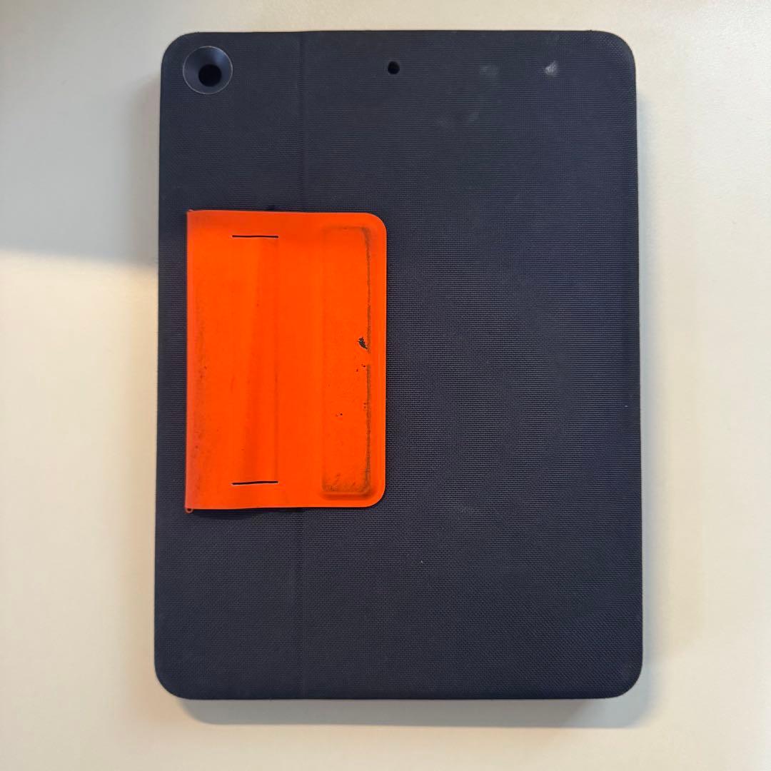 美品iPad 第9世代 64GB Wi-Fi + Cellularモデル